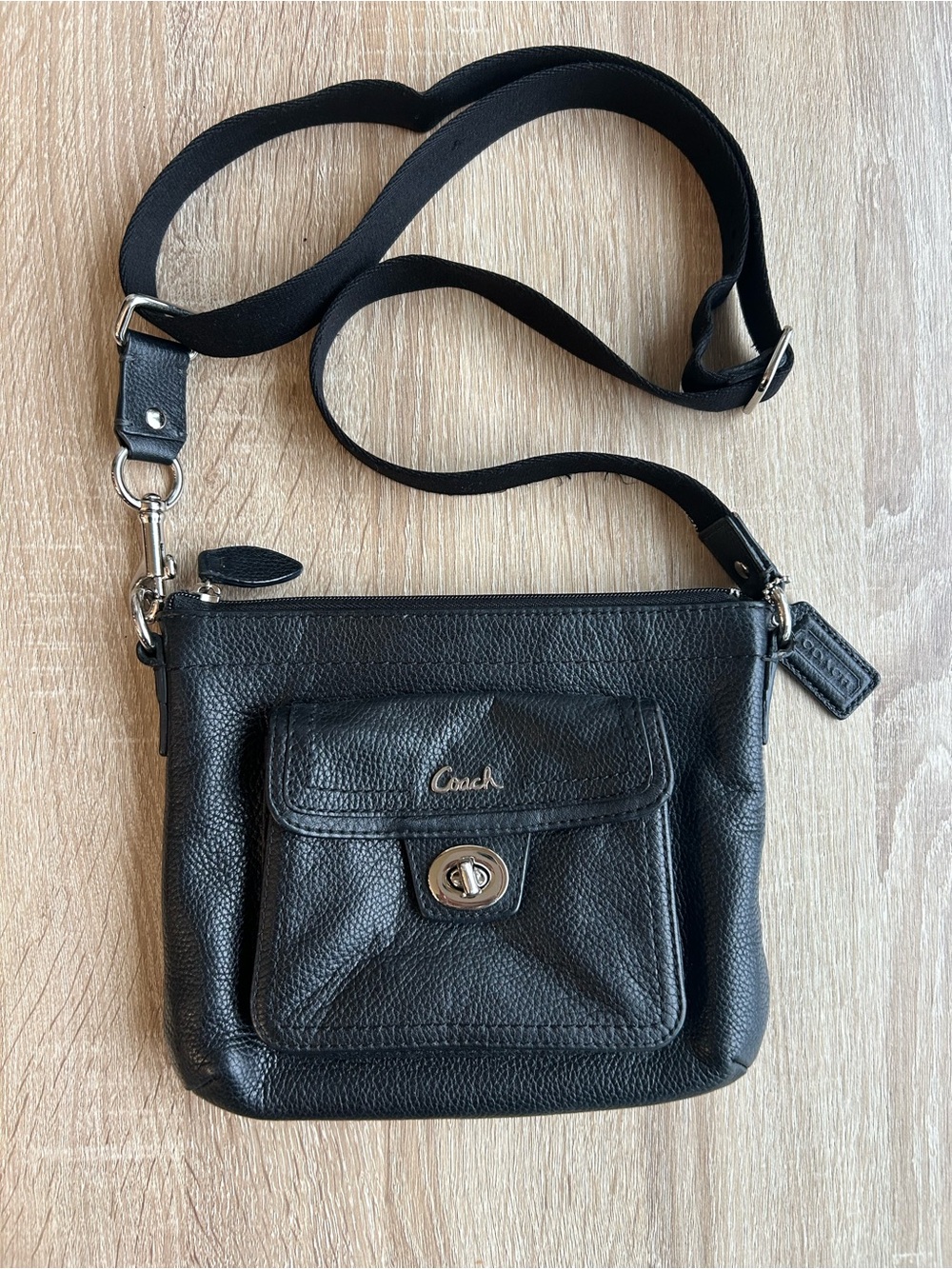 Vintage Coach Black Pebbled Leather Crossbody Bag - Turnlock Pocket